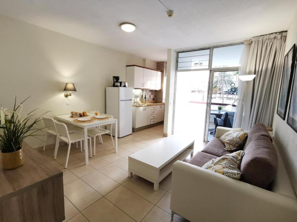 Cherry Top Cake Apartment Playa del Inglés Exterior foto